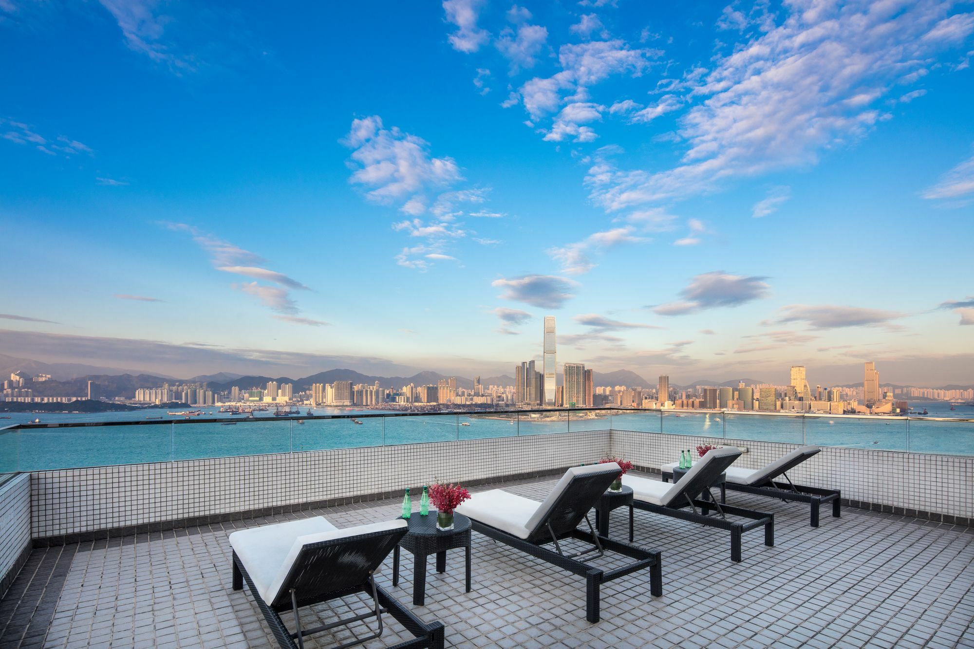 The Connaught Hotel Hong Kong Exterior foto
